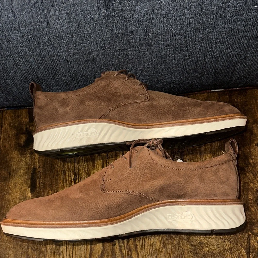 NIB ECCO ST.1 Hybrid Plain Toe Derby Men's Size 10 US / 44 EU Brown Nubuck